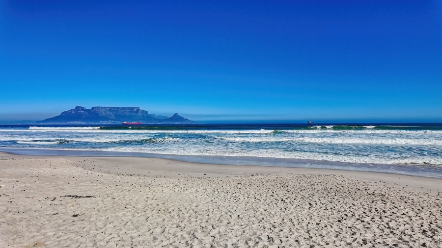 1 Bedroom Property for Sale in Beachfront Western Cape